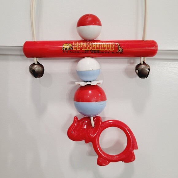 Bakelite Rattle Elephant Toy Crib Pram Circus Alan Jay Plastics Red Blue Vintage - Picture 12 of 16